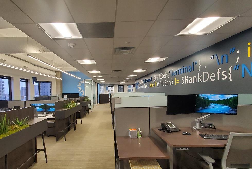 Core feature wall with oversized graphic signage 